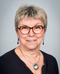 Anne Marc, 2e adjoint Cohésion sociale, solidarité envers les familles, seniors, suivi des logements de type HLM